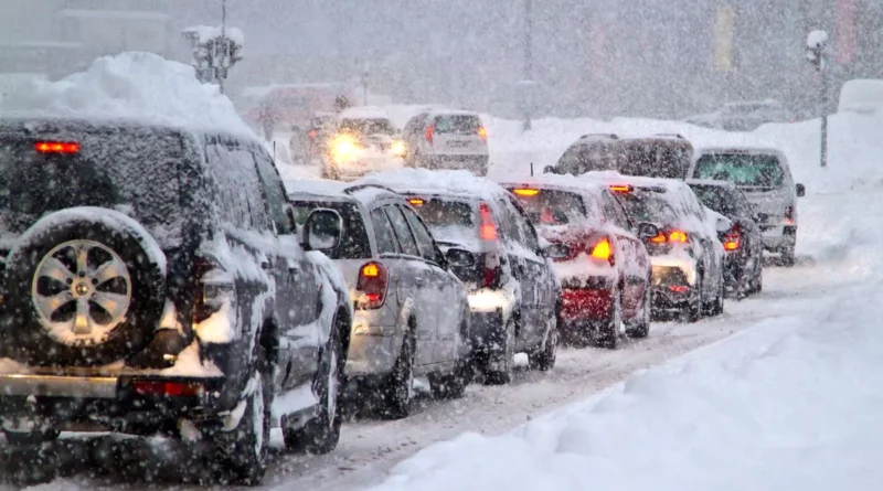 UK Braced for Significant Snowstorm Bringing Potential White Christmas
